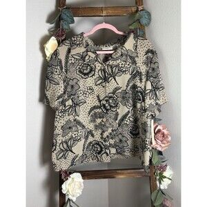 Amanda Smith NWT Floral Print Short Sleeve Blouse